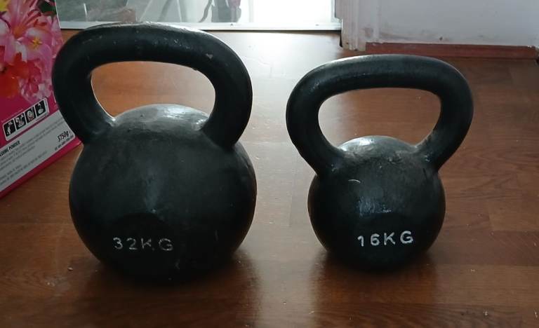 32kg and 16kg kettlebells