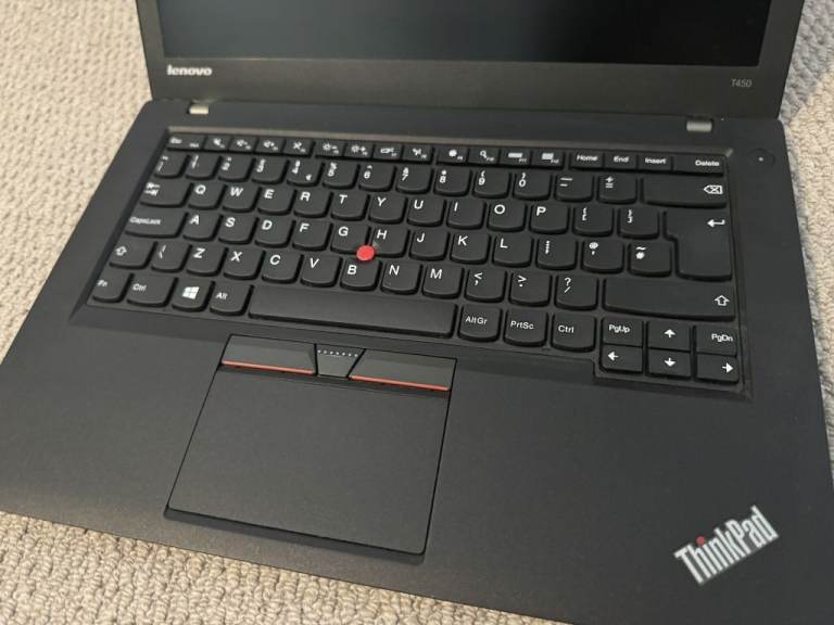 Windows 11 Ultralight Laptop, Core i5 / 256GB SSD / 8GB. Microsoft Office Professional included