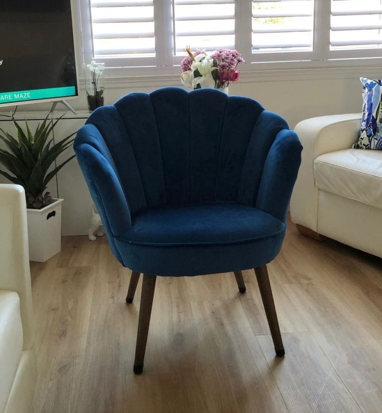 Blue Velvet Scallop Armchair – Like New Condition