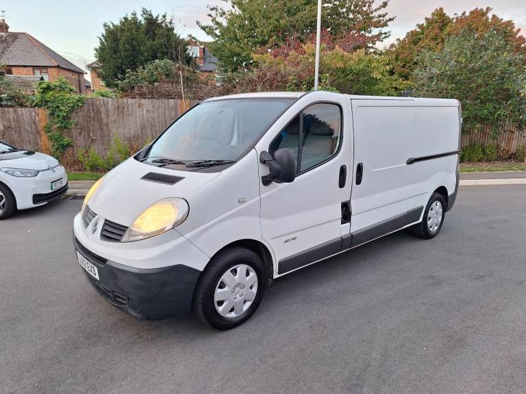 2012 Renault Traffic Van, LWB Long Mot.
