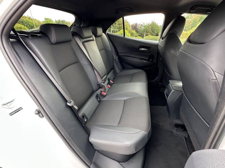 2024 Toyota Corolla 2.0 VVT-h GR SPORT Hatchback 5dr Petrol Hybrid CVT Euro 6 (s/s) (196 ps) Hatc...