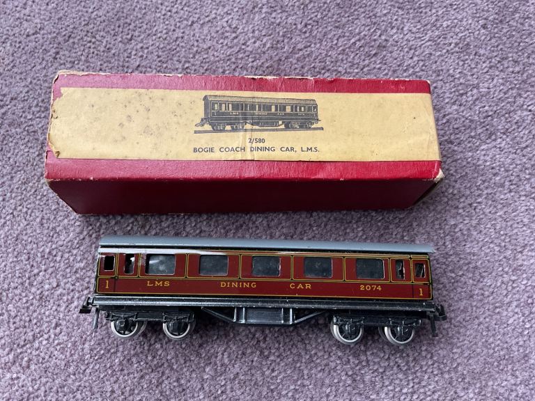 image for Vintage TTR 2/580 Bogie Coach Dining Car LMS