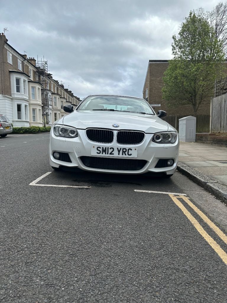 BMW 318i Sport Plus Edition