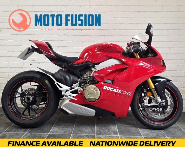 Ducati PANIGALE V4 S