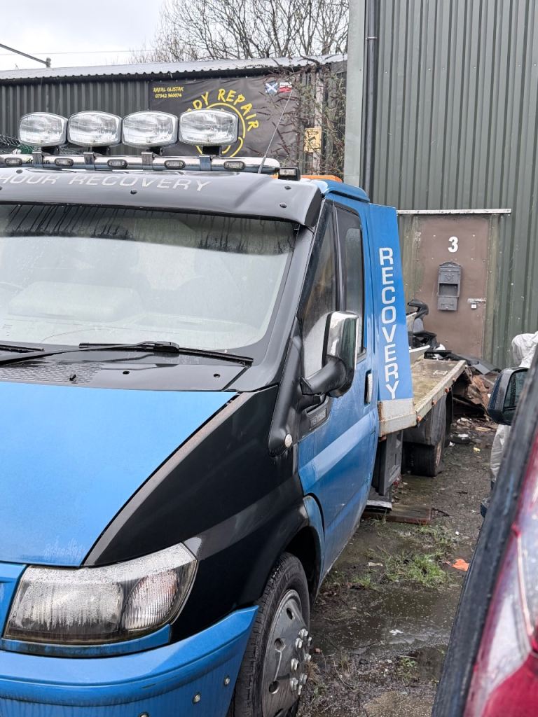 Ford, TRANSIT, Other, 2004, Manual, 2402 (cc)