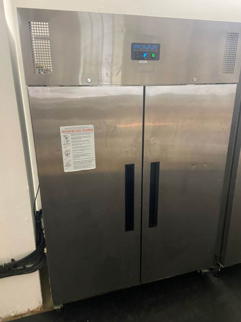 Commercial catering equipment fridges refrigeration freezers chillers trailer pub items 