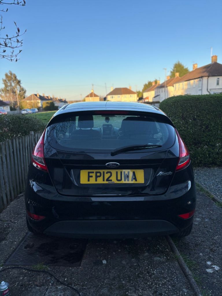 Ford, FIESTA, Hatchback, 2012, Manual, 1242 (cc), 5 doors