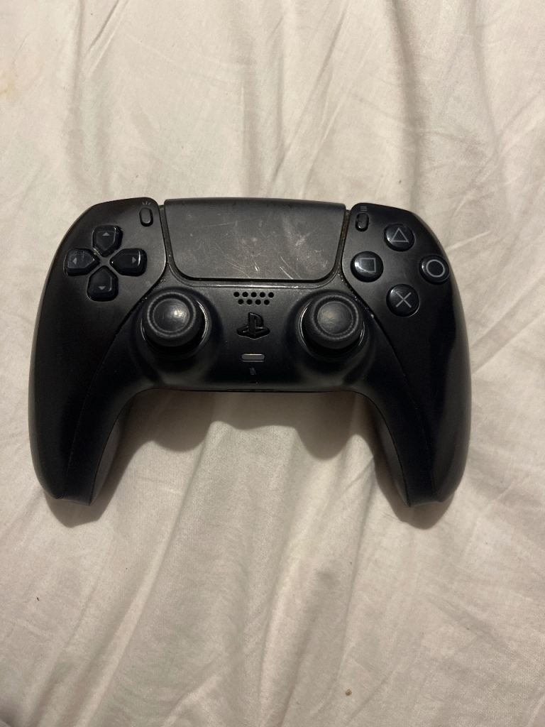PS5 Controller Used