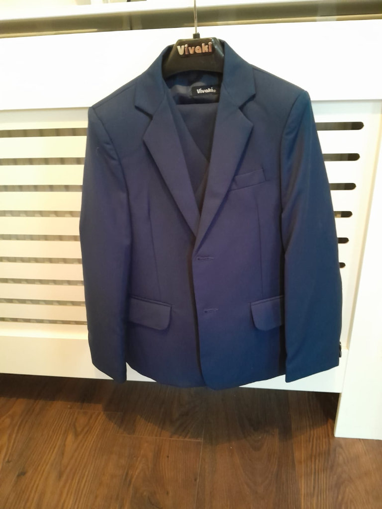 Boy's suit