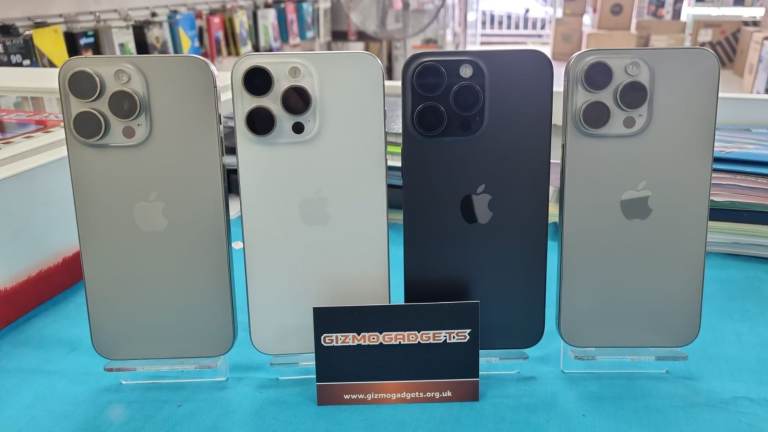 APPLE  iPHONE 15 PRO MAX 256GB - UNLOCKED - (EXCELLENT CONDITION) + WARRANTY