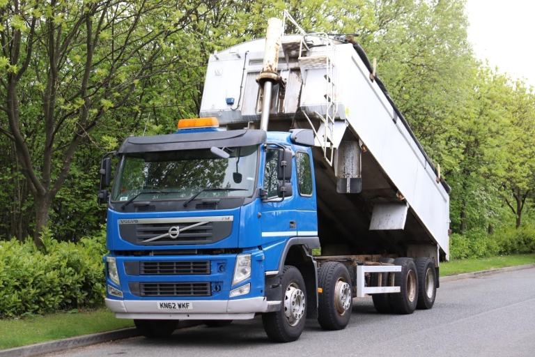 VOLVO FM 410 8X4 SLEEPER ALUMINIUM TIPPER (2012)