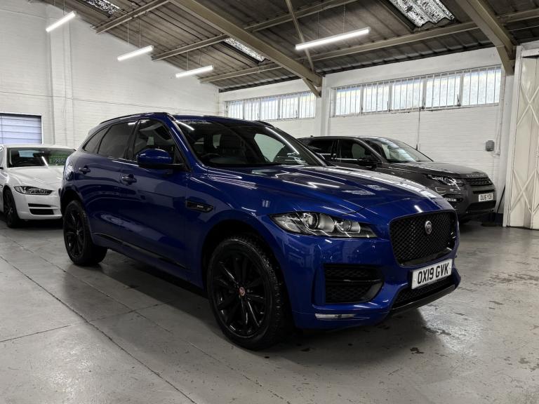 JAGUAR F-PACE 2.0 D240 R-Sport 2019