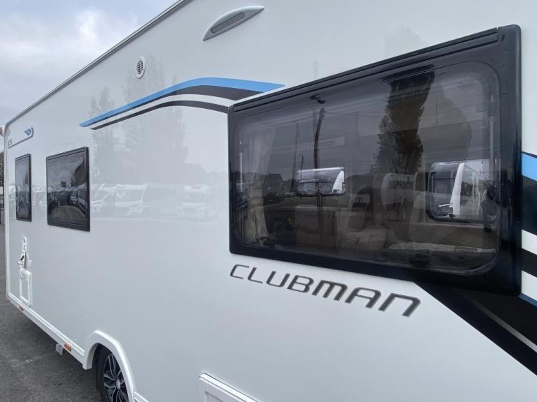 2017 LUNAR CLUBMAN ES LUXURY TOURING CARAVAN