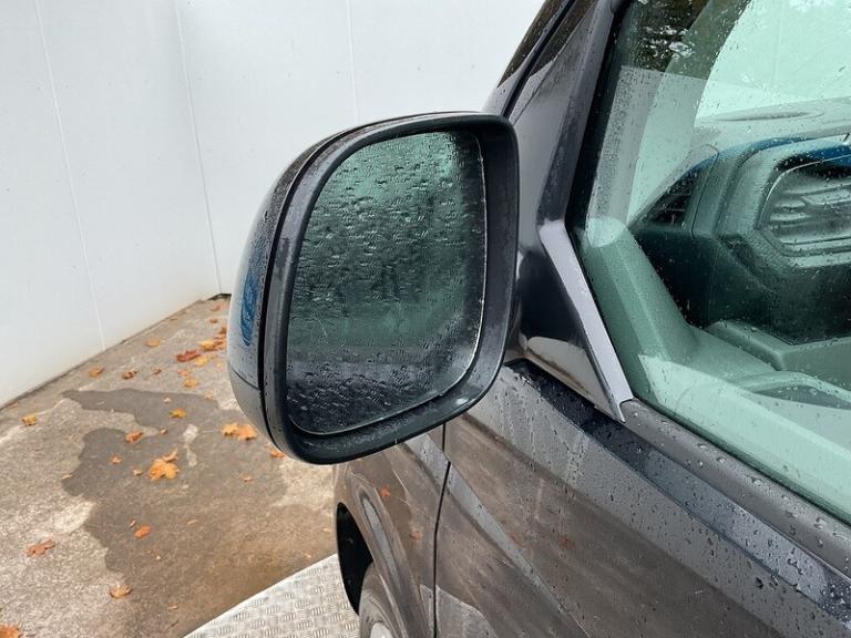 2022 Volkswagen Transporter Shuttle 2.0 TDI 150PS SE Minibus DSG MPV DIESEL Automatic