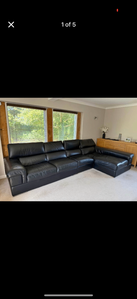 Italian leather sectional sofa suite/ chaise