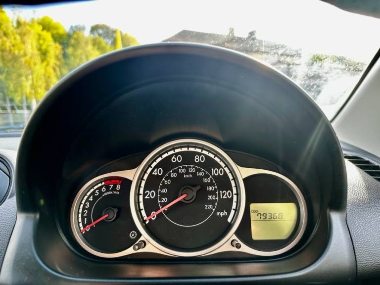 2011 Mazda Mazda2 1.5 Sport Hatchback 3dr Petrol Manual Euro 5 (102 ps) Hatchback Petrol Manual