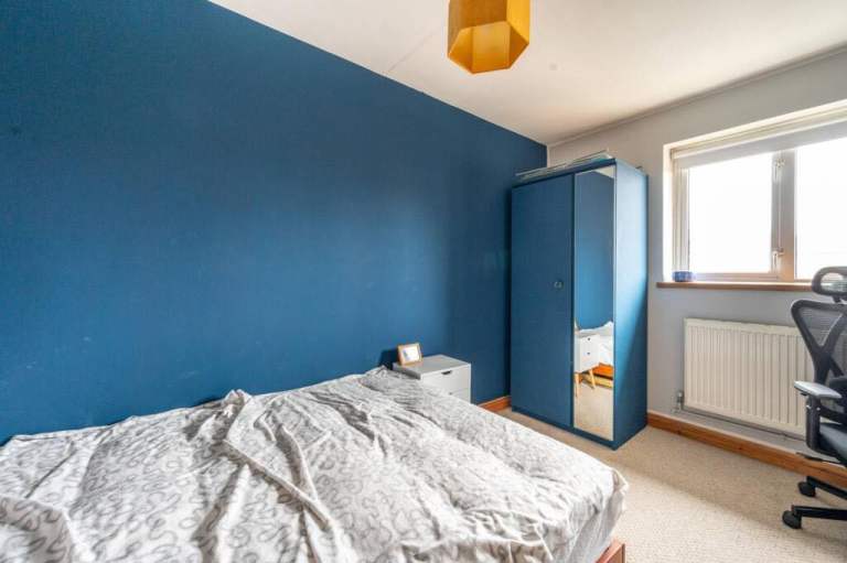 🏡🗝 Spacious Double Room – All Bills Included – Mile End 🏡🗝