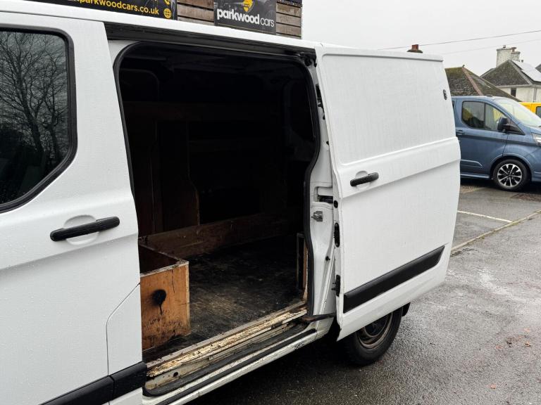 2019 Ford Transit Custom 2.0 260 EcoBlue L1 H1 Euro 6 5dr PANEL VAN Diesel Manual