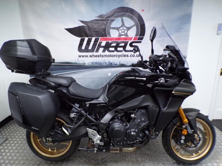 2023 YAMAHA TRACER 9 GT WITH LUGGAGE AND QUICKSHIFTER