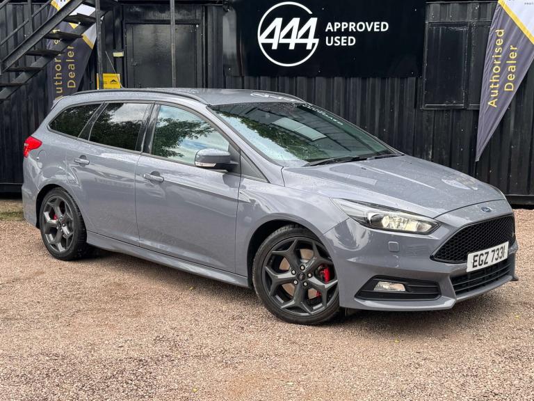 2017 Ford Focus 2.0 TDCi 185 ST-3 5dr ESTATE DIESEL Manual