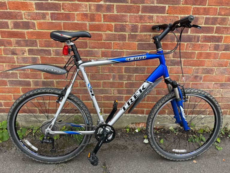 Trek 4300 Mountain Bike – 26” Wheels – Aluminium Frame – Ready to Ride