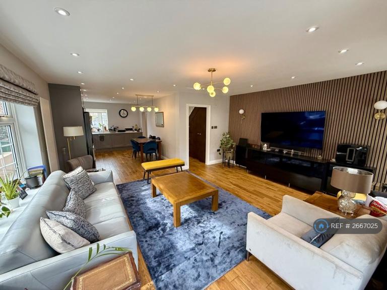 4 bedroom house in Bawtree Close, Sutton, SM2 (4 bed) (#2667025)