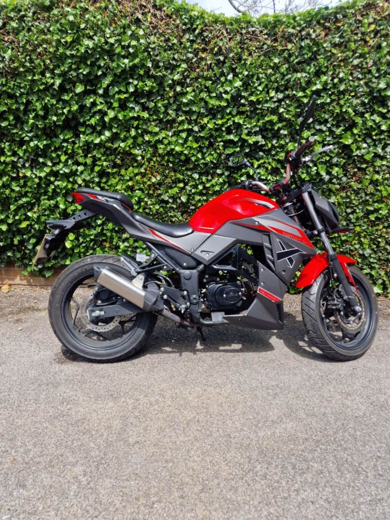 2024 Plate | 1,100 Miles | MOT July 2027 | Bargain First Bike