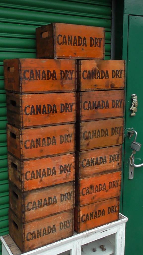 Schweppes Crates Wanted Wooden Bottle Boxes Canada Dry C & C etc Any number cash waiting