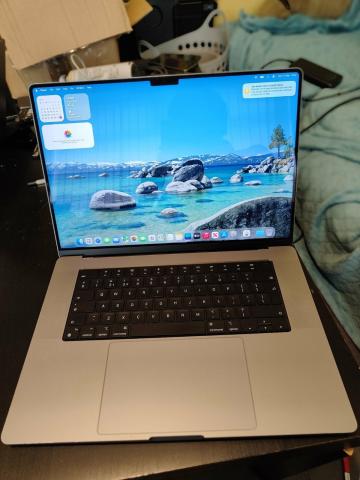 Apple MacBook Pro 16-inch (M1 Pro, 16GB RAM, 512GB) Logic Pro