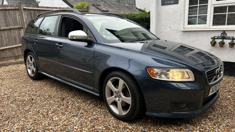2010 Volvo V50 1.6 D2 R-Design Estate 5dr Diesel Manual Euro 5 (115 ps) Diesel