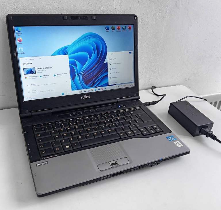 Fujitsu Lifebook (i5 / i7, Win 11, 500gb, Office 2021, Adobe, Video Editing, Laptop, PC, Computer
