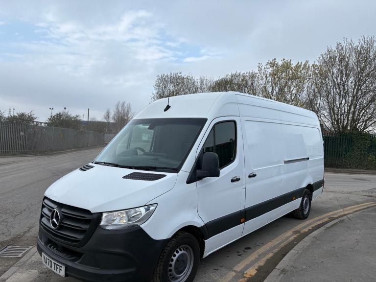 2021 Mercedes Sprinter 314cdi L3H2 lwb RWD progressive comes with Air condition