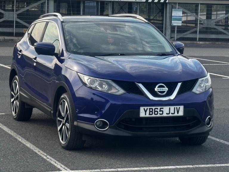 2015 Nissan Qashqai 1.5 dCi Tekna 5dr HATCHBACK Diesel Manual