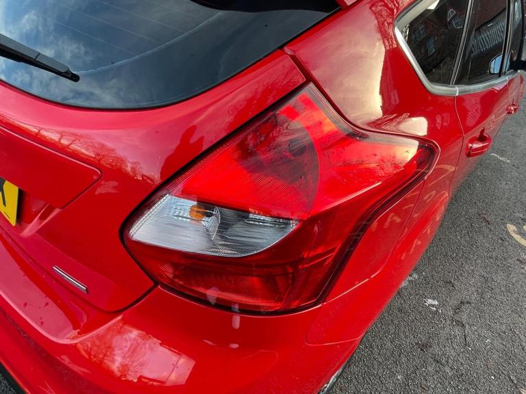  Ford Focus 1.0T EcoBoost Zetec S Euro 5 (s/s) 5dr Petrol Manual