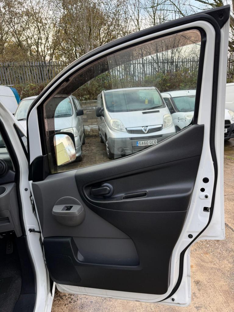 2014 Nissan NV200 1.5 dCi Acenta Van CAR DERIVED VAN DIESEL Manual