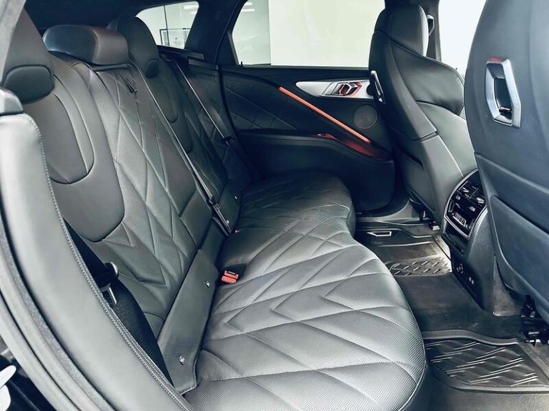 2024 BMW XM 50e SUV HYBRID Automatic