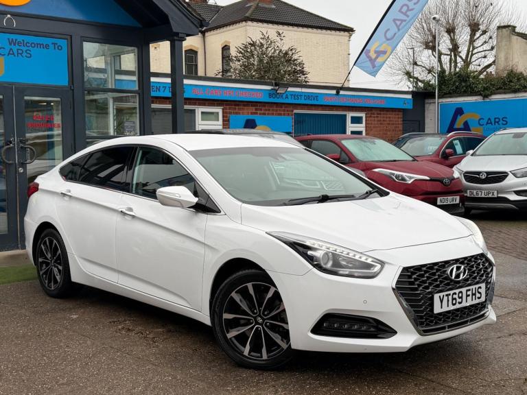 2019 Hyundai i40 1.6 CRDi SE Nav Saloon 4dr Diesel Manual Euro 6 (s/s) (136 ps) SALOON Diesel Manual