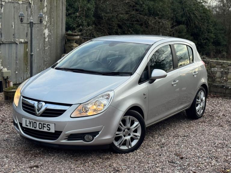 2010 VAUXHALL CORSA 1.4 SE 16v PETROL AUTOMATIC 5 DOOR + HPI CLEAR + BARGAIN !!