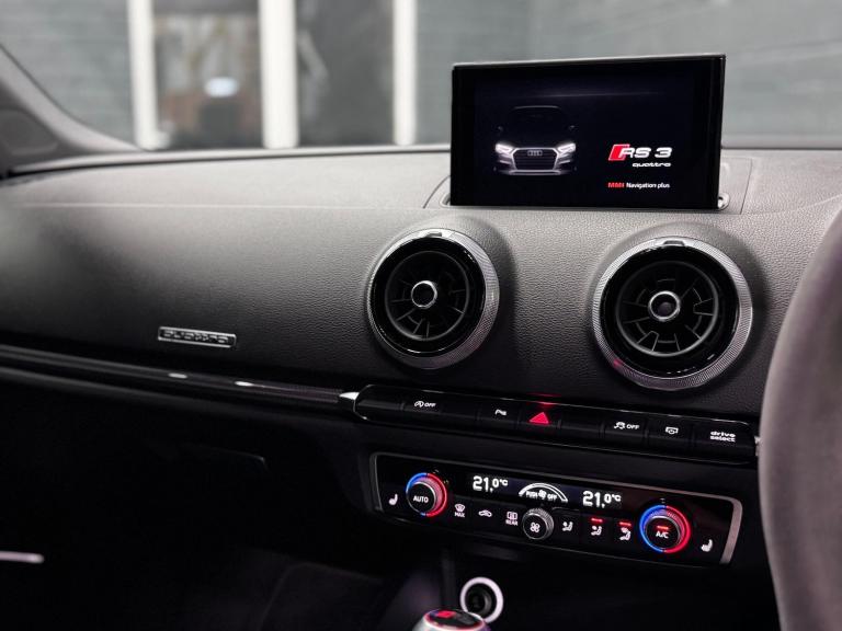 AUDI RS3 2.5 TFSI 2019