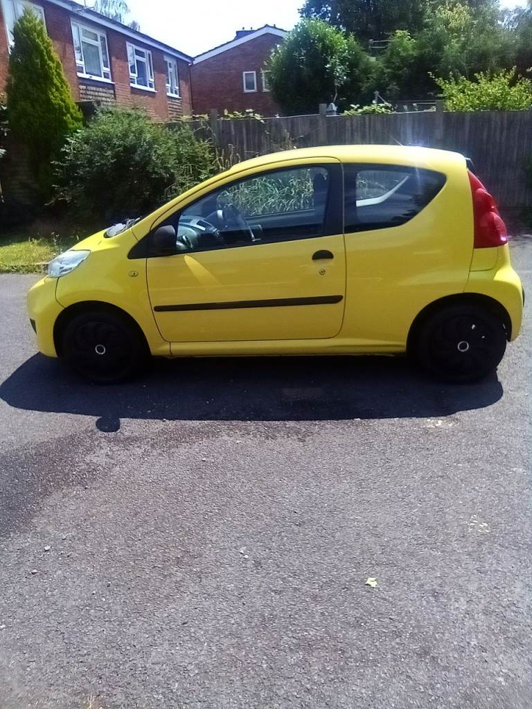 Peugeot, 107, Hatchback, 2011, Manual, 998 (cc), 3 doors