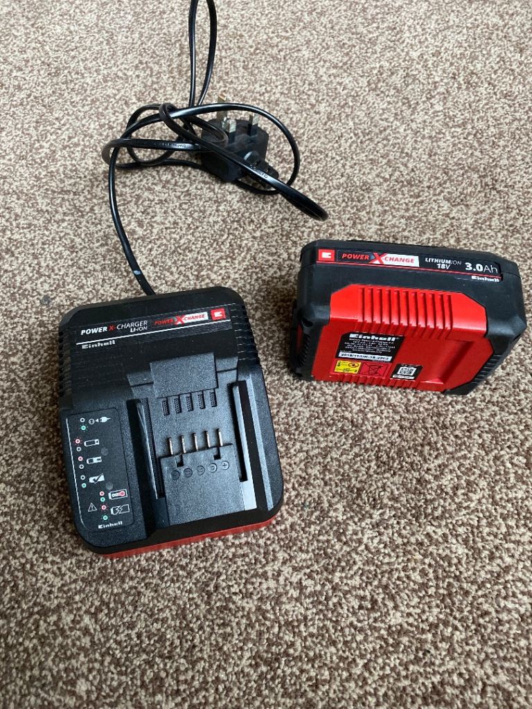 Einhell Battery Charger with 18v 3.0Ah battery for Lawnmower 