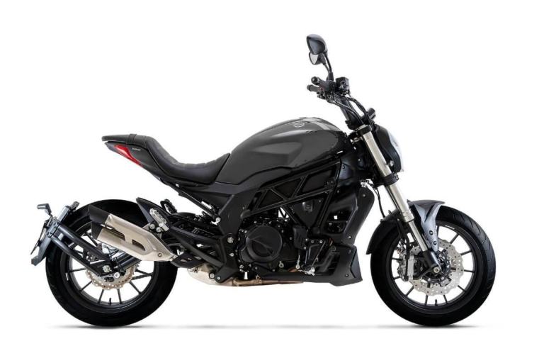 Benelli 502 C Cruiser Custom Motorcycle 500cc A2 Licence