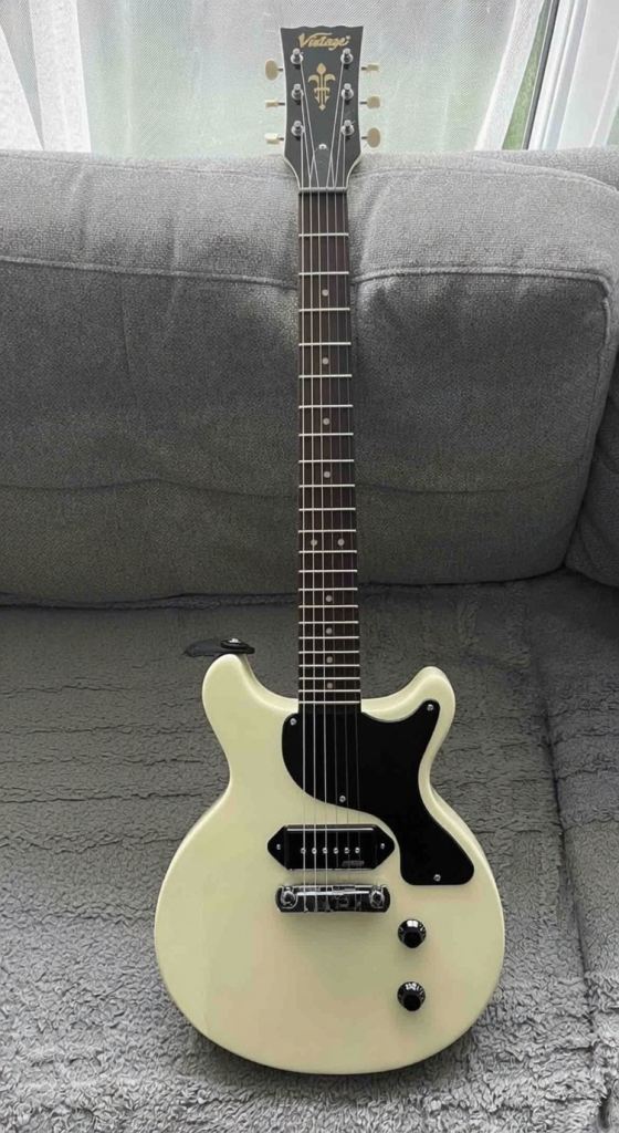 Vintage V130 guitar (new: r.r.p £299)