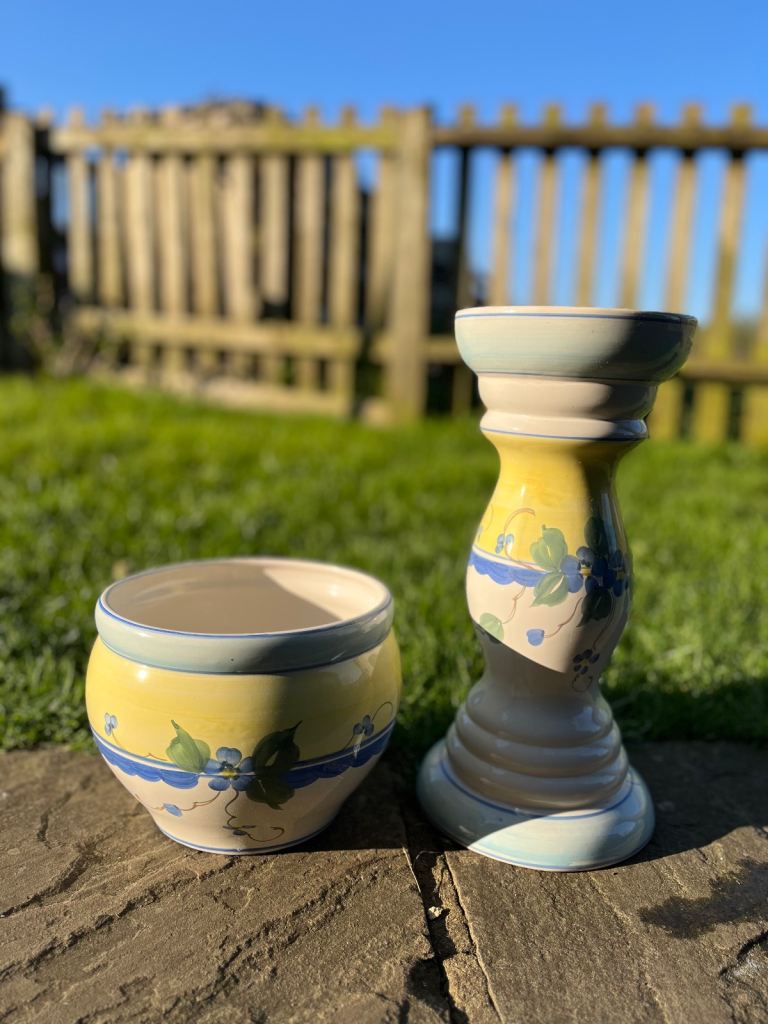 Indoor ceramic jardiniere pot & stand