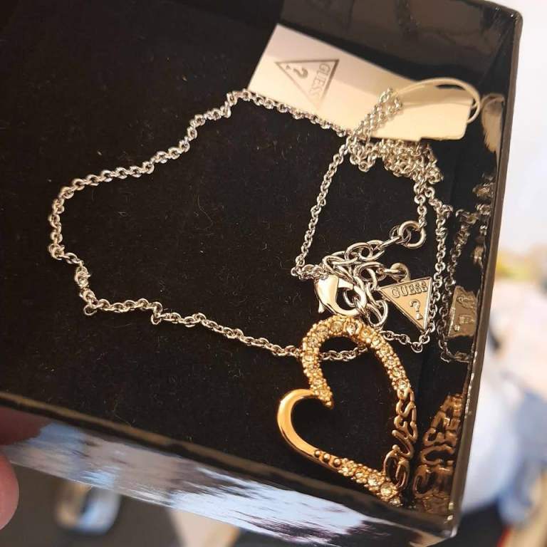  NEW Guess Necklace (RRP £69)