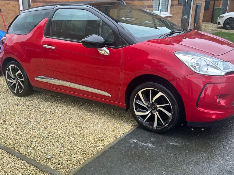 DS, DS 3, Convertible, 2015, Manual, 1560 (cc), 3 doors