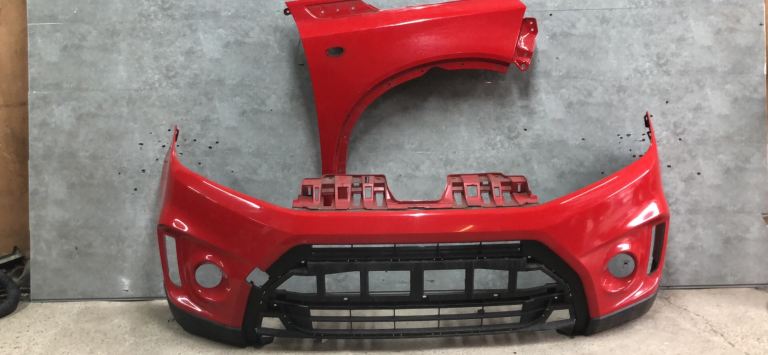 Suzuki Vitara front bumper and drivers wing 2016-2024 