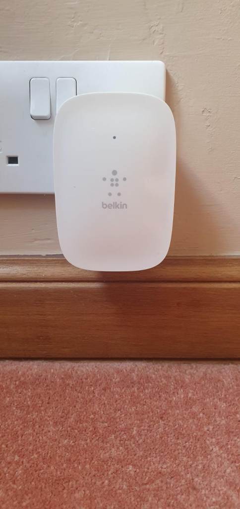 Belkin Plug-In Wi-Fi Range Extender