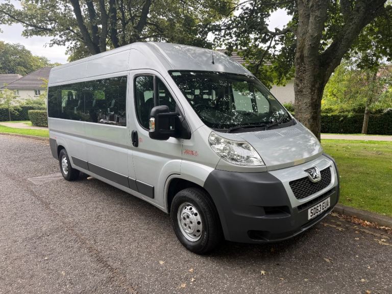 Peugeot, BOXER, 9 SEATER MINIBUS WITH ELECTRIC RAMP, 2014, Manual, 2198 (cc)
