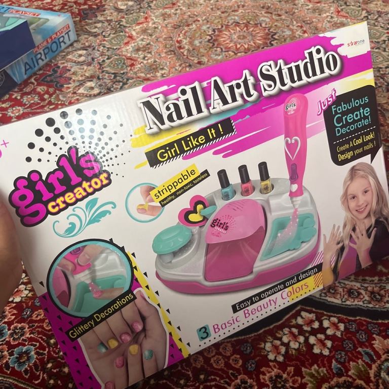 Girl's Creator Nail Art Studio Set – New, Boxed